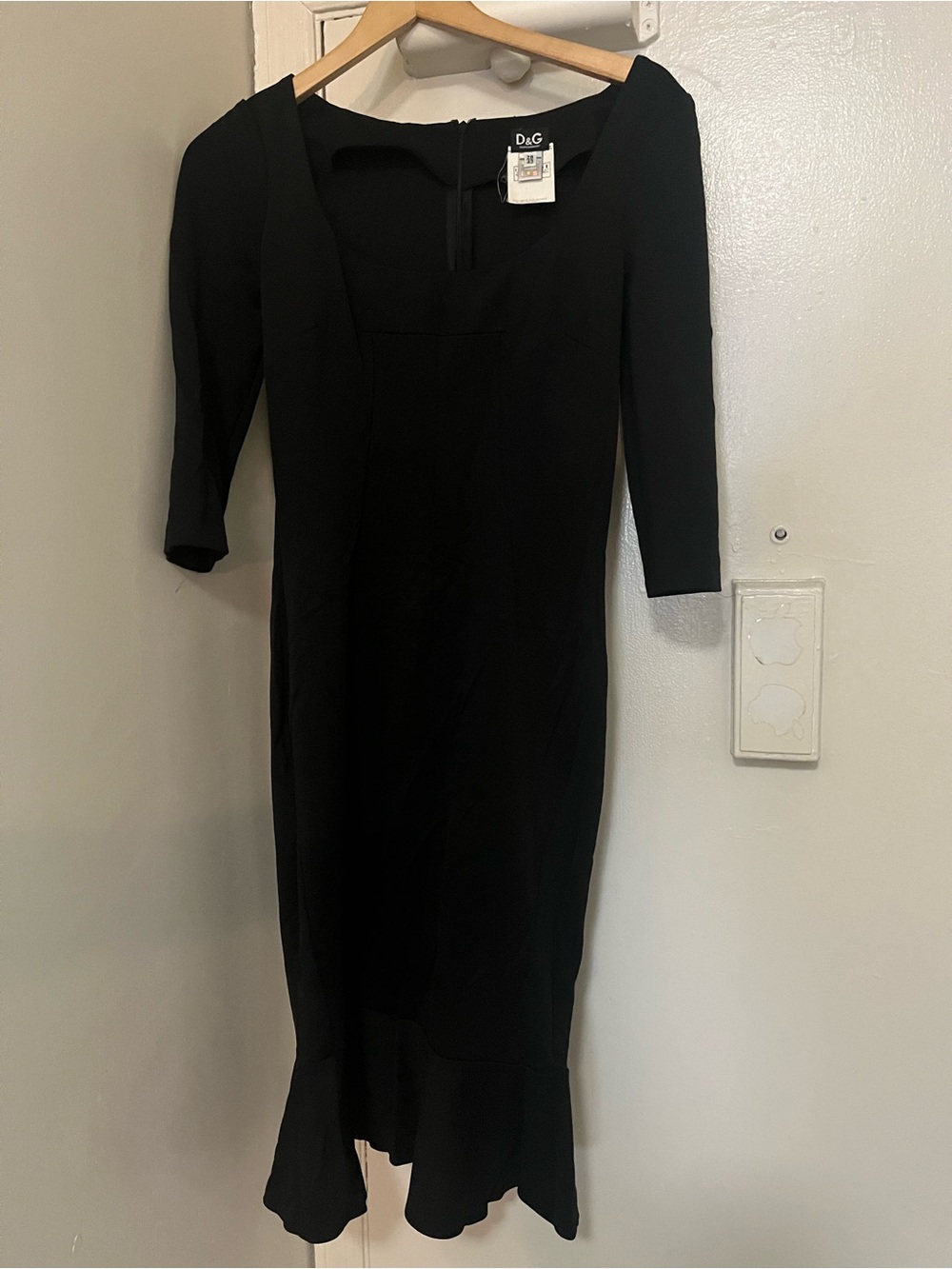 D&G Black Long-Sleeve Square Neck Midi Dress with Fluted Hem